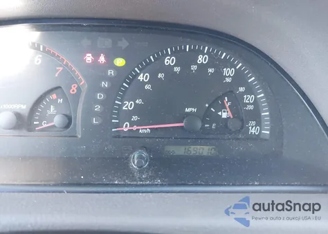 2004 Toyota Camry Le z USA, uszkodzony, nr VIN 4T1BE32K84U895404